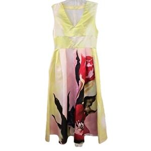 Vibrant Floral Print Classic Silhouette Sleeveless A-line Feminine Summery Dress